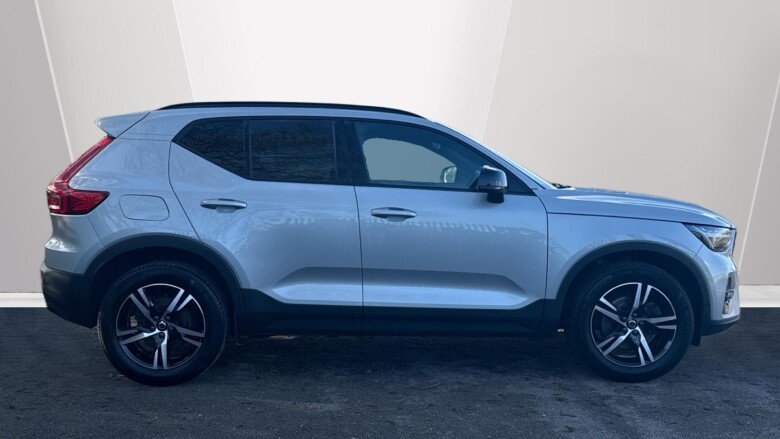 Volvo Xc40 2.0 B4P Plus Dark 5dr AWD Auto Petrol Estate